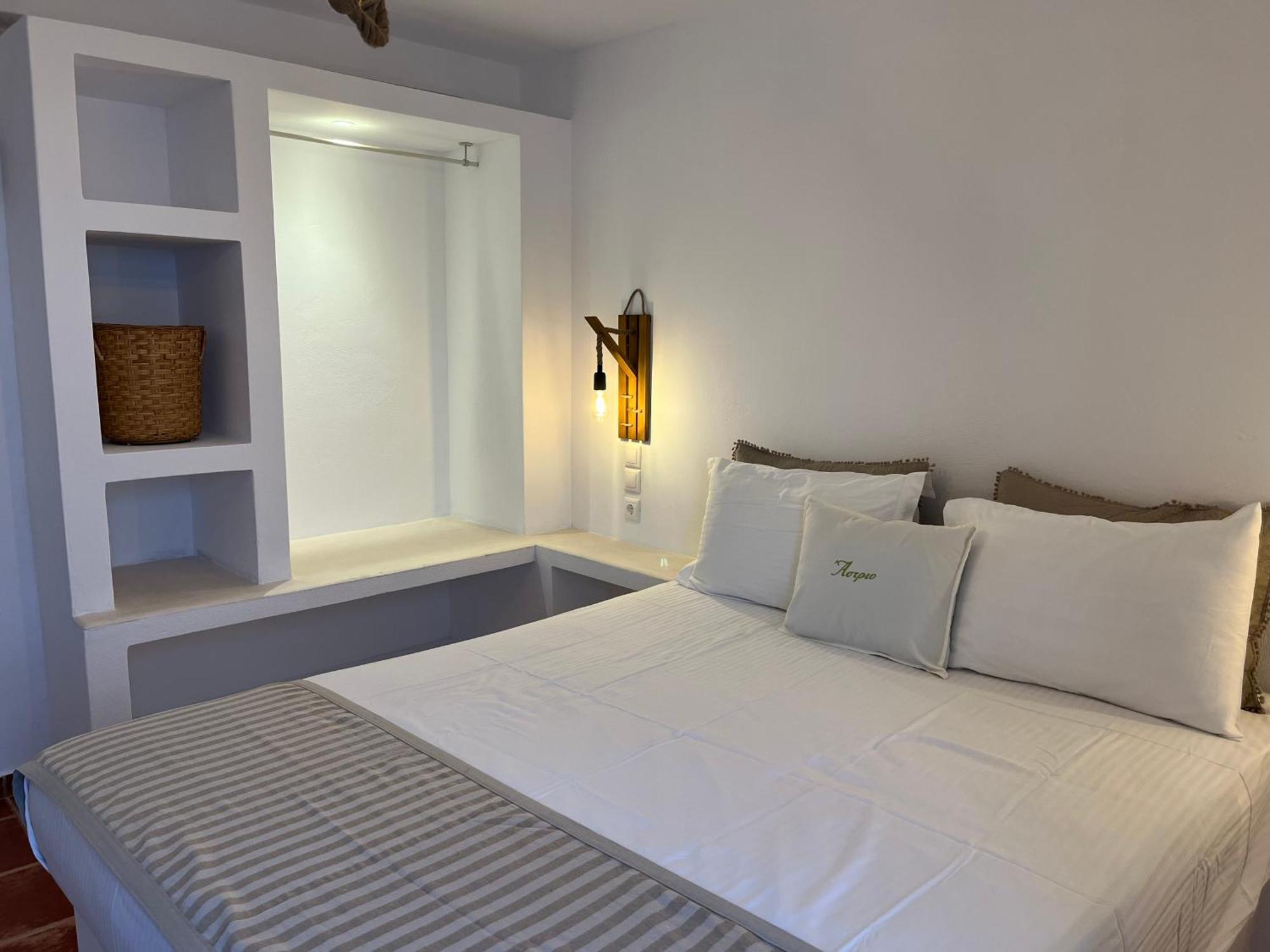 Astrio Suites Livadi  ภายนอก รูปภาพ
